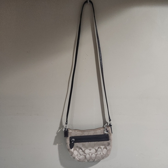 Coach Women's Vintage Canvas and Leather Handbag Minimalist Monogram Coach Bag - Picture 1 of 4